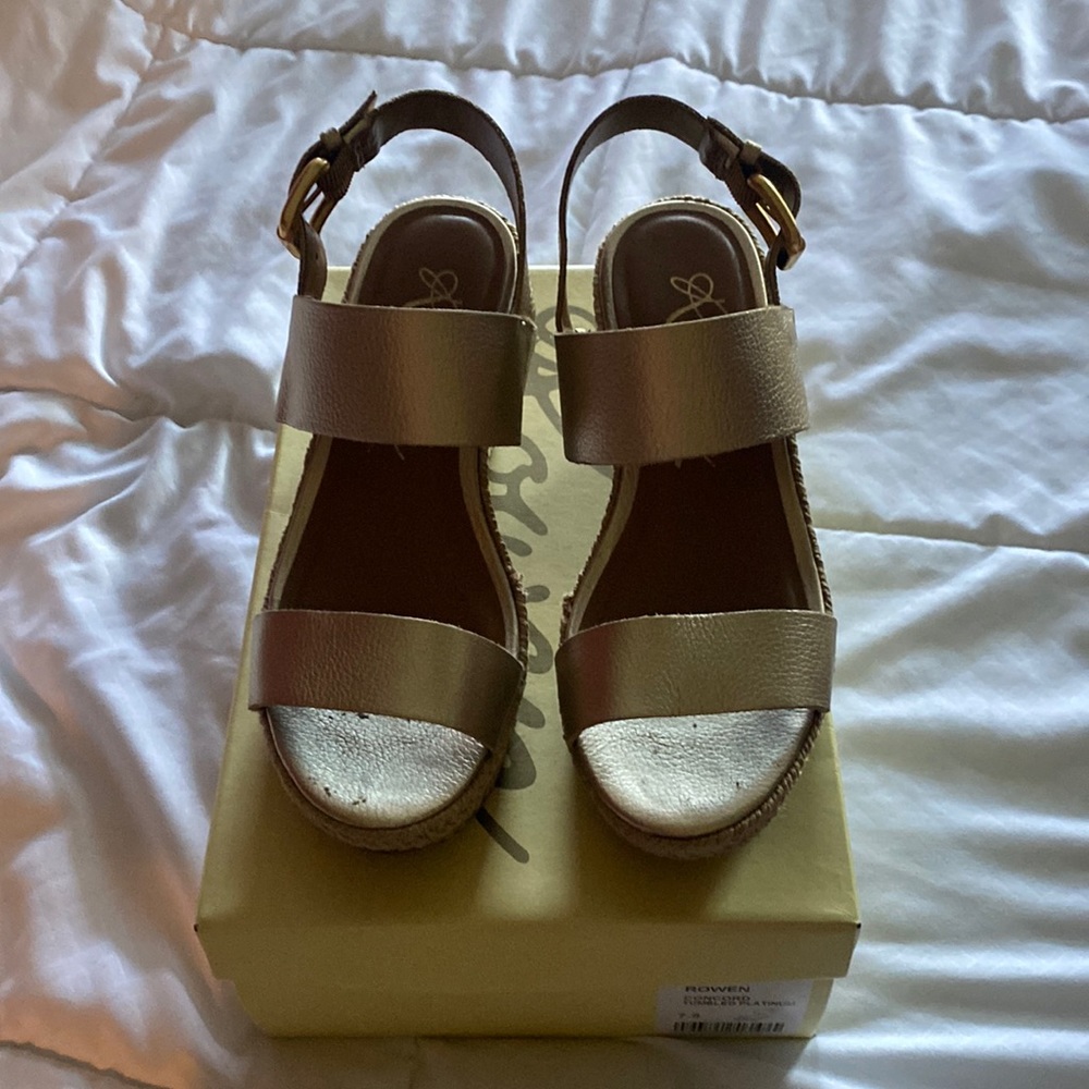 Womens wedge sandals